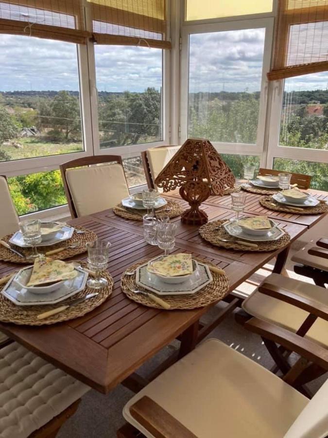 Villa Entre Encinas Моралина Экстерьер фото