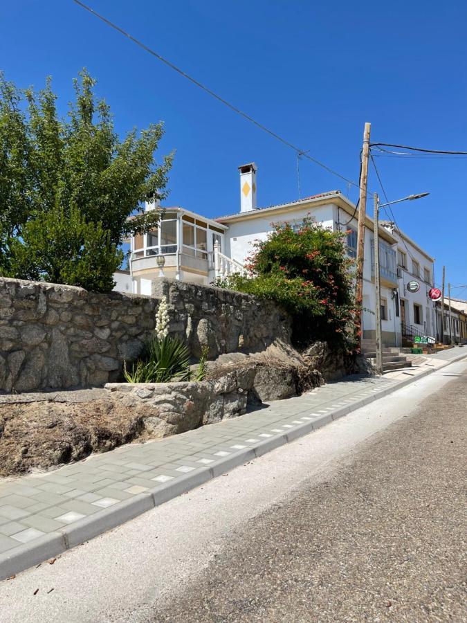 Villa Entre Encinas Моралина Экстерьер фото